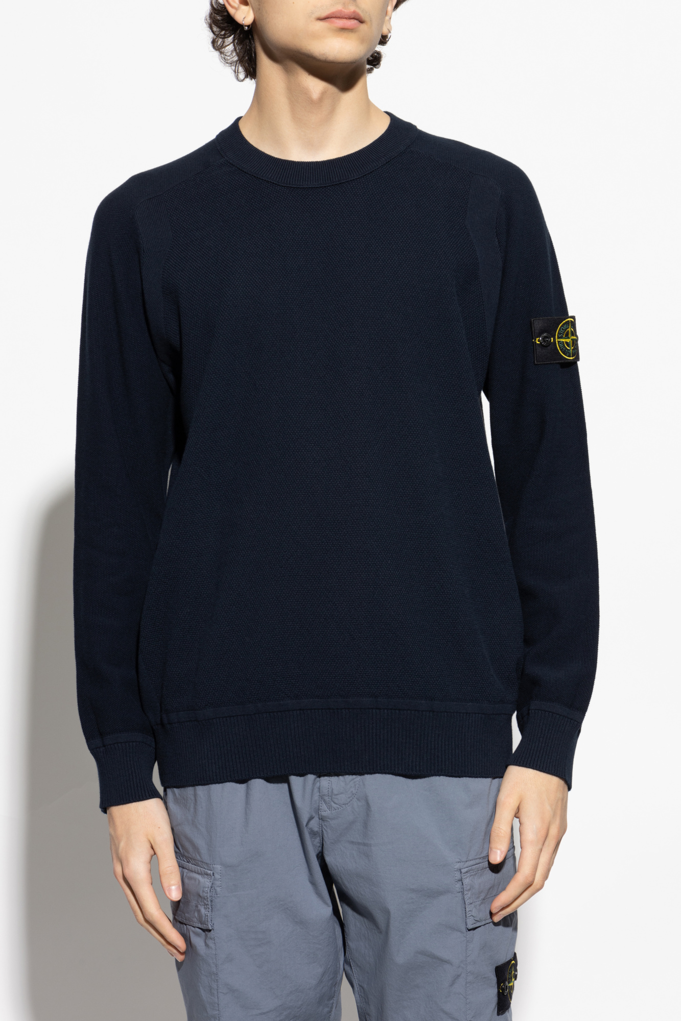 トップス stone  crew neck knit sweater navy Navy Blue Crewneck Sweater with Stitch Details 508A3
